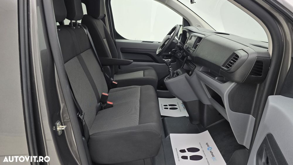Toyota Proace 1.5 D-4D 120CP 8+1 L2H1 Base+ - 19
