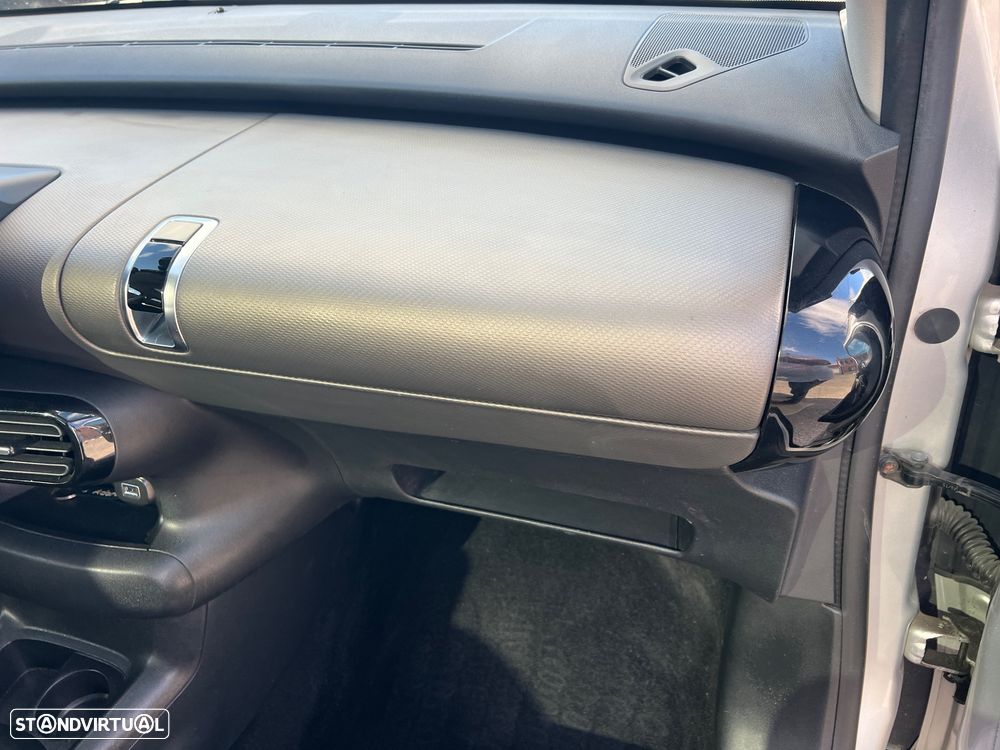 Citroën C4 Cactus 1.2 PureTech Shine - 8