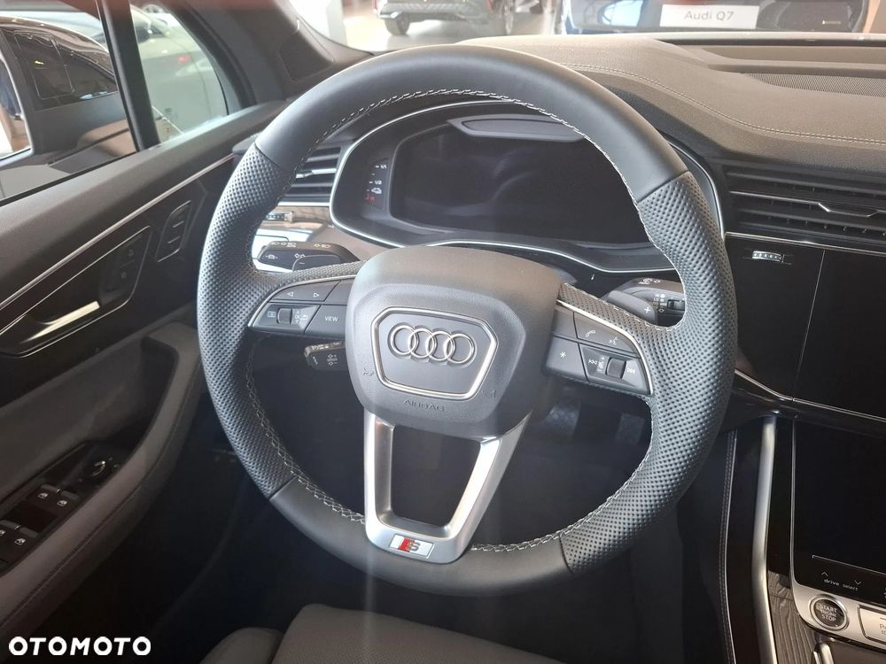 Audi Q7 SUV TFSIe quattro 360 kW tiptronic S line - 13