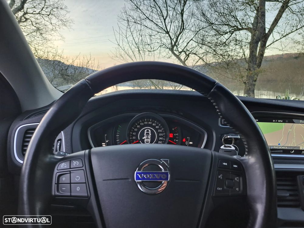 Volvo V40 D2 Kinetic - 18