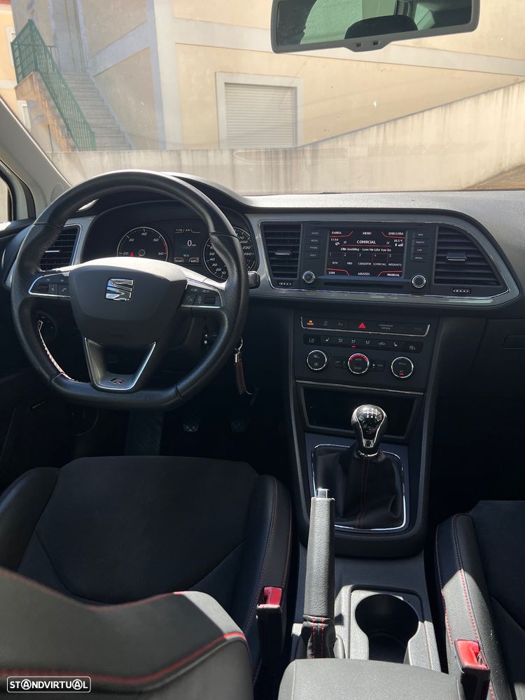 SEAT Leon 2.0 TDI DPF S&S FR - 11