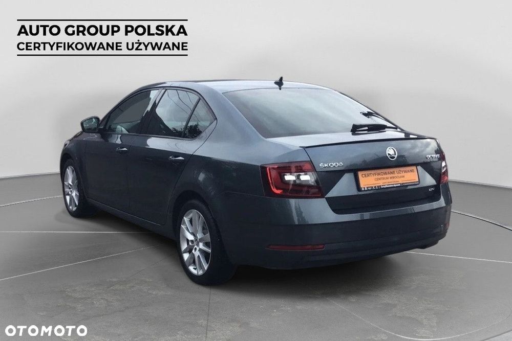 Skoda Octavia 2.0 TSI 4x4 Style DSG - 4