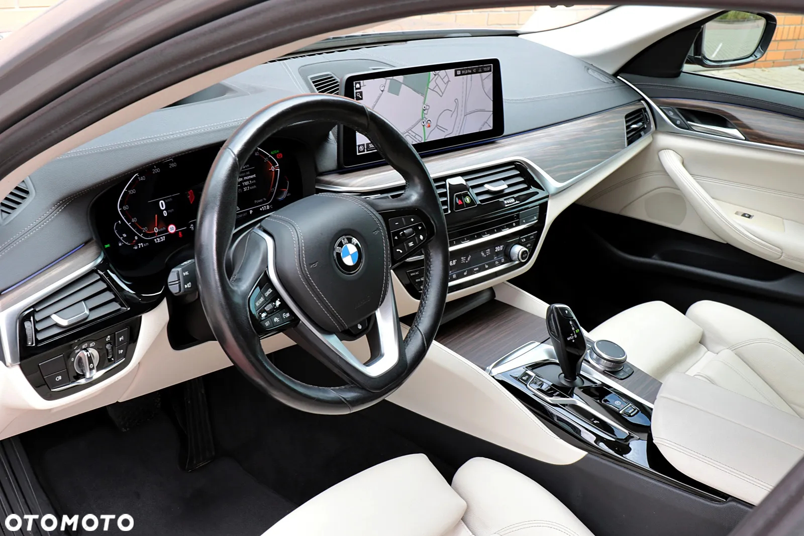 BMW Seria 5 530i GPF Luxury Line - 18
