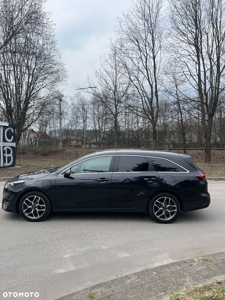 Kia Ceed - 8