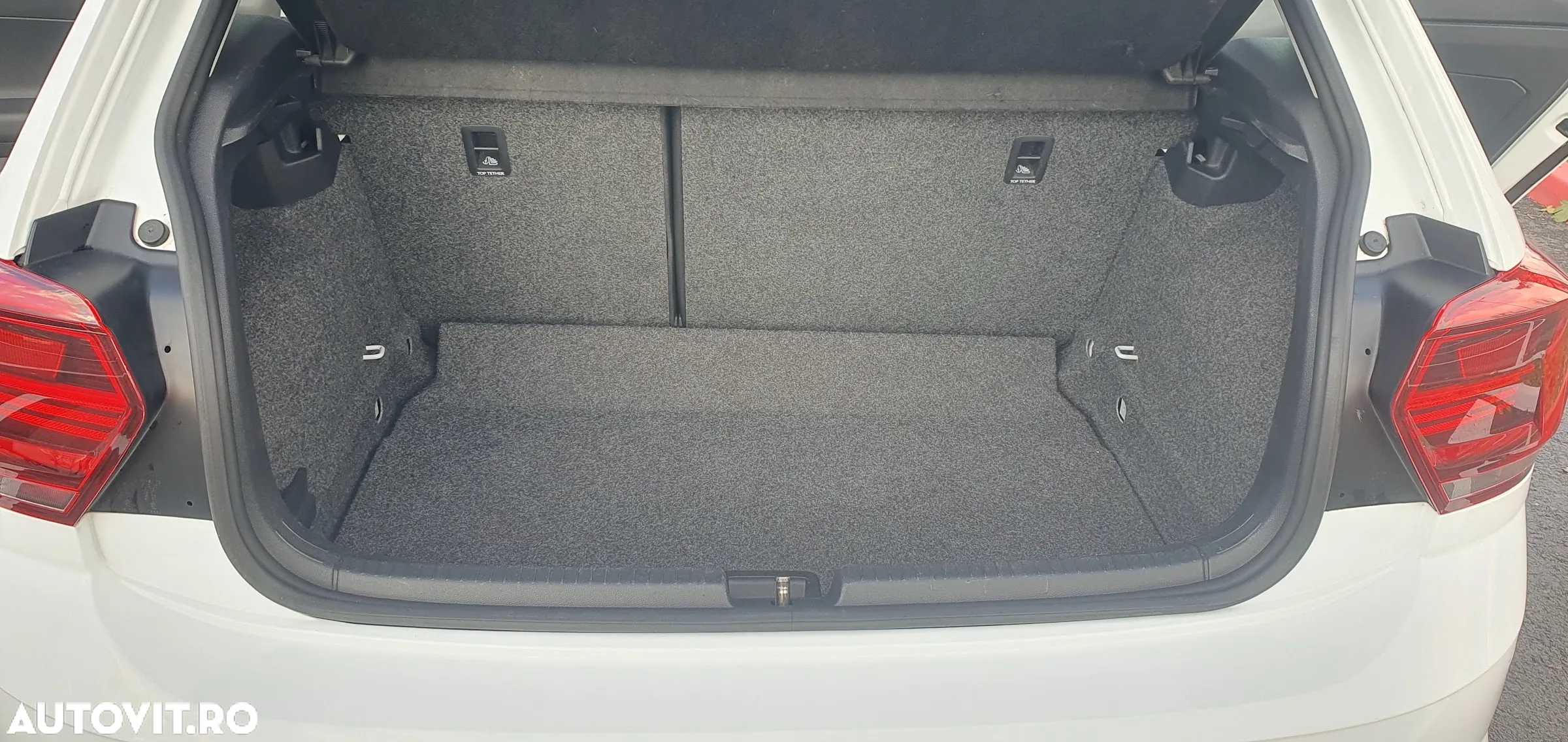 Volkswagen Polo 1.6 TDI Comfortline - 29