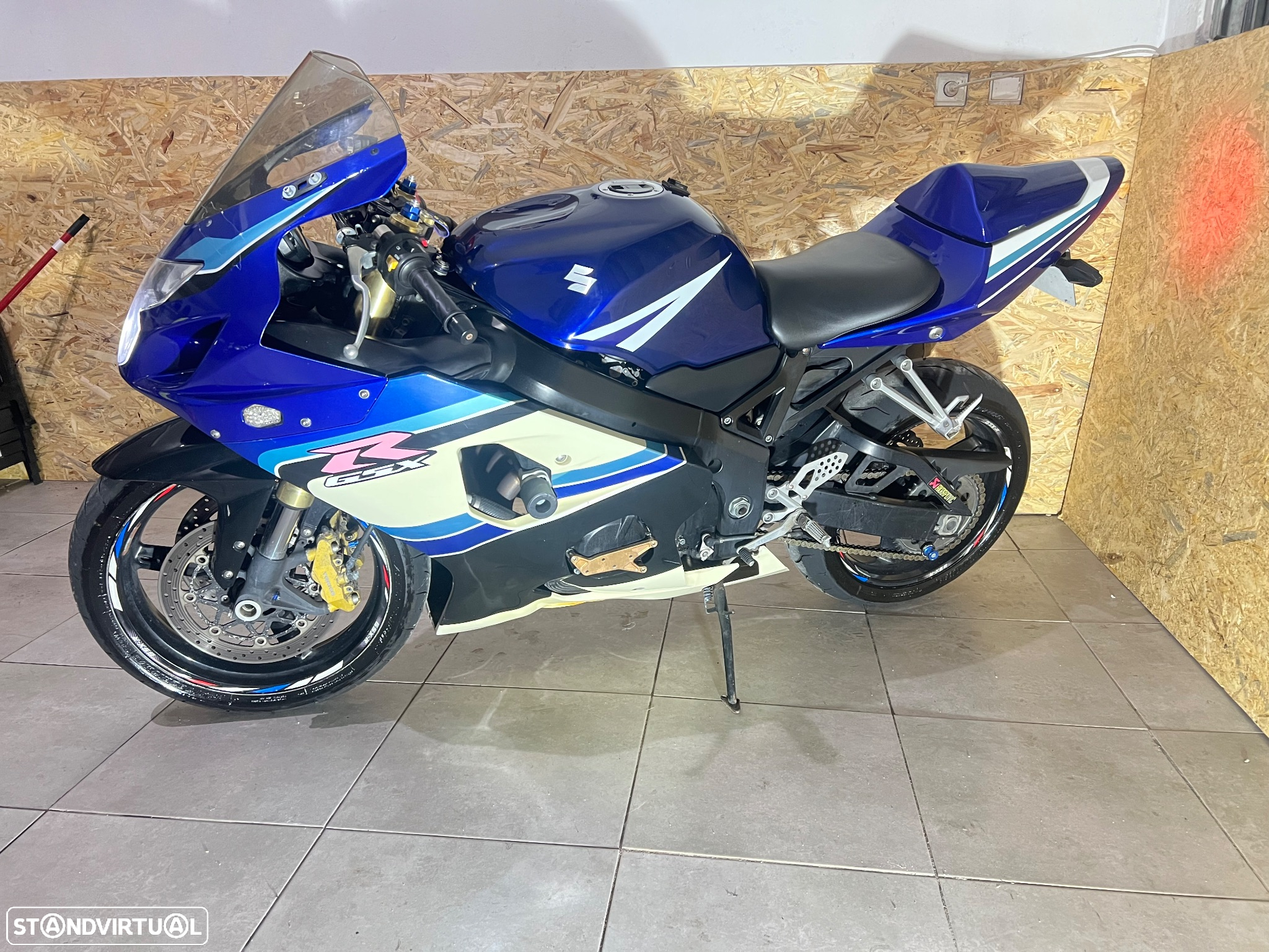 Suzuki GSX-R - 2