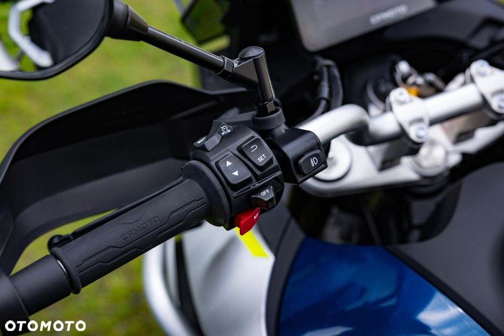 CFMoto MT - 8
