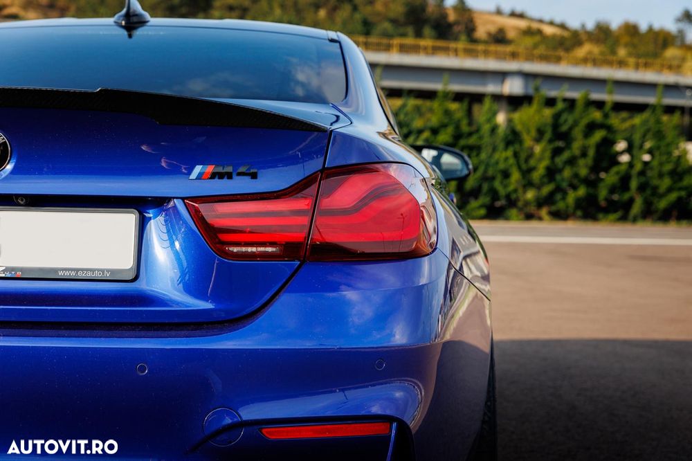 BMW M4 Coupe DKG - 8