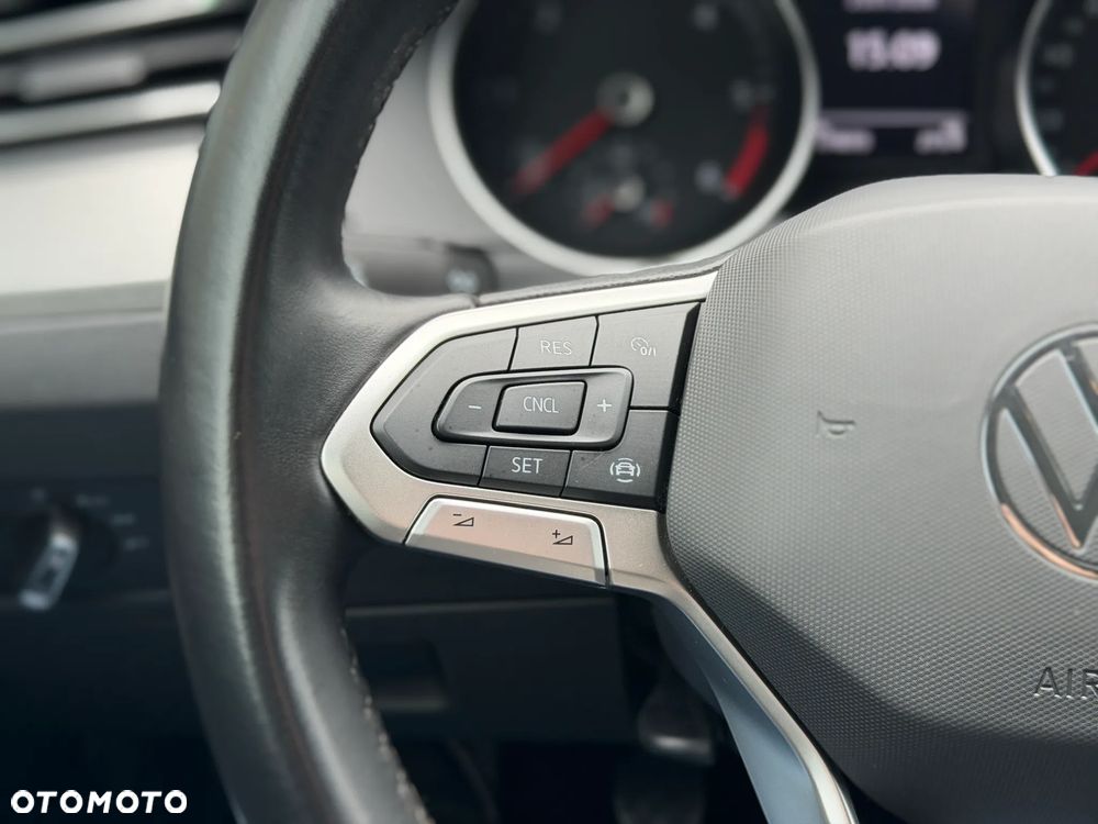 Volkswagen Passat 2.0 TDI EVO Essence - 14
