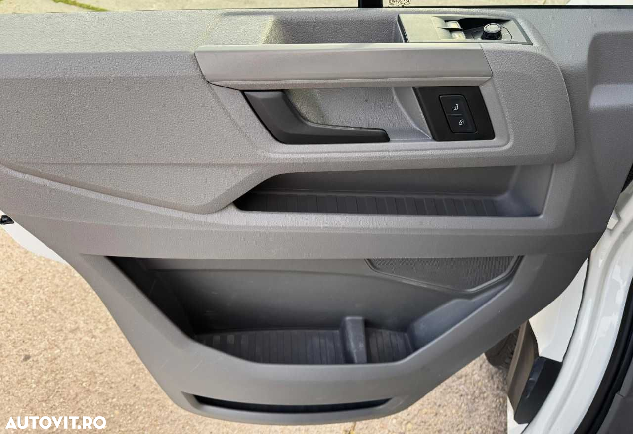 Volkswagen CRAFTER L2H2 - 16