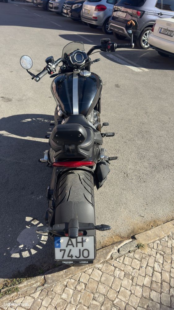 Triumph Rocket Rocket III - 4