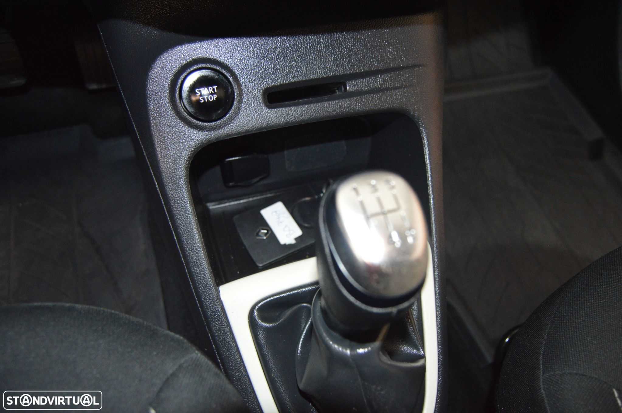Renault Captur 0.9 TCE Exclusive - 29