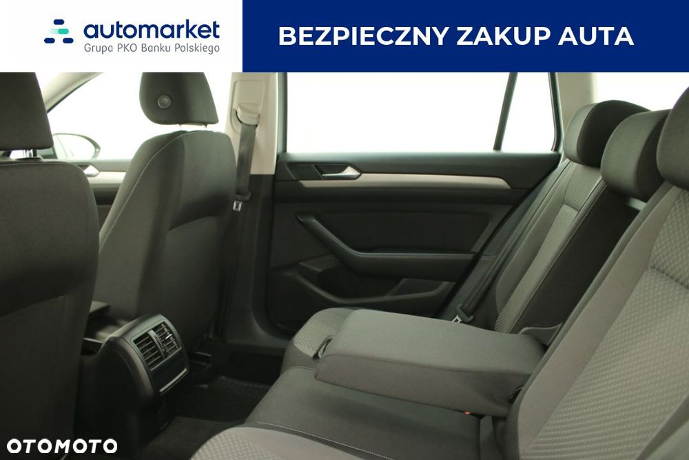 Volkswagen Passat 1.5 TSI EVO Essence DSG - 8
