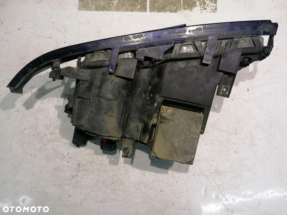 BMW 3 E46 00r LAMPA PRAWY PRZÓD XENON 6902760 EUROPA - 3