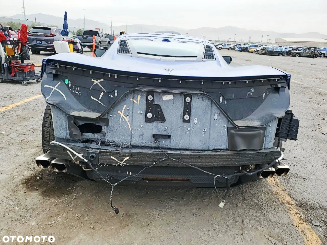 Chevrolet Corvette - 6