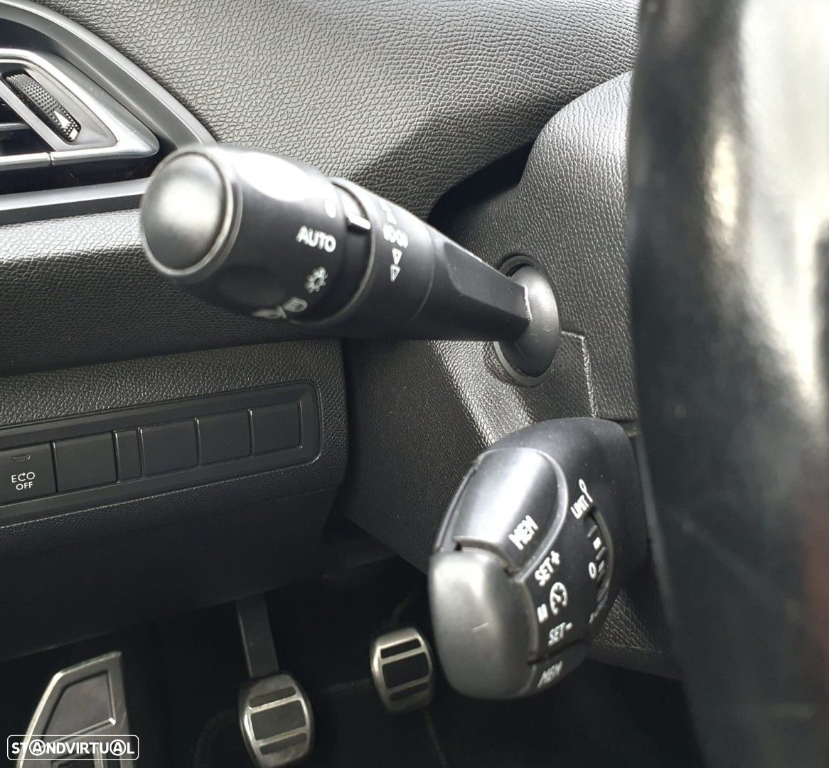 Peugeot 308 SW 1.6 BlueHDi Style - 32