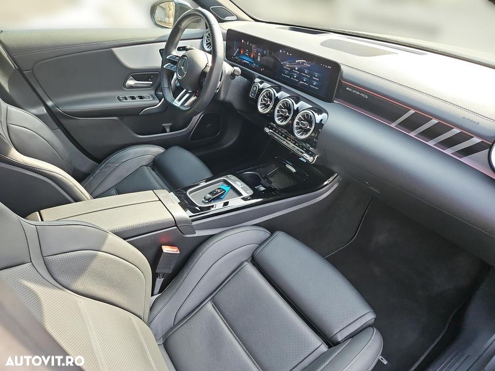 Mercedes-Benz A 35 AMG - 27