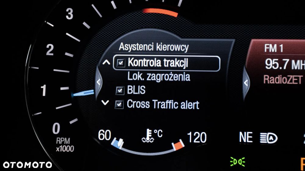 Ford S-Max 2.0 EcoBlue Titanium - 31