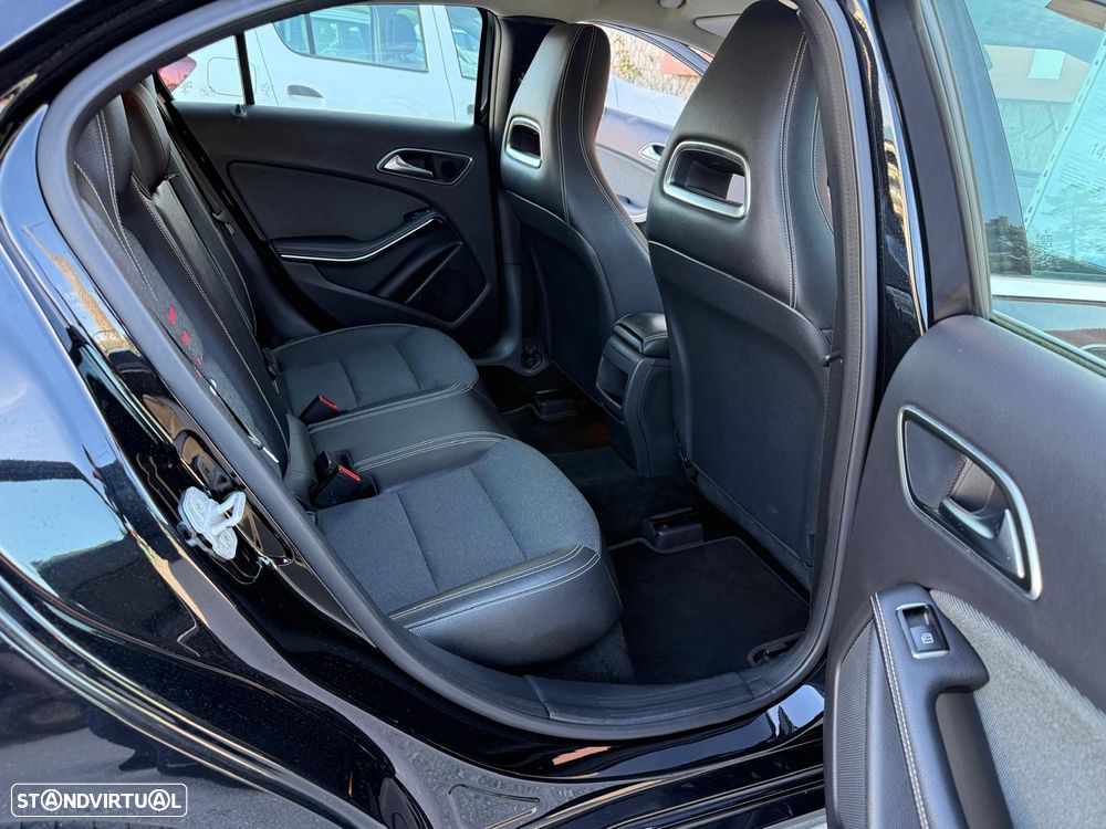 Mercedes-Benz A 180 d Style - 19