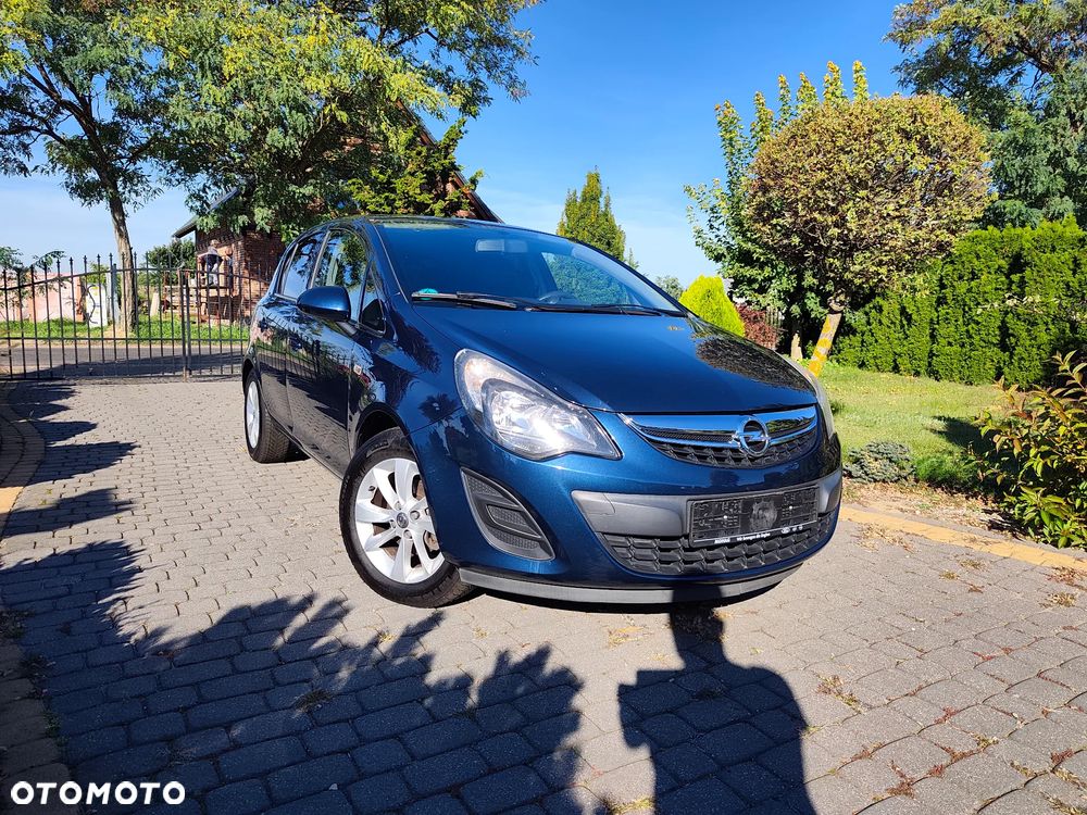 Opel Corsa 2014 photo 2