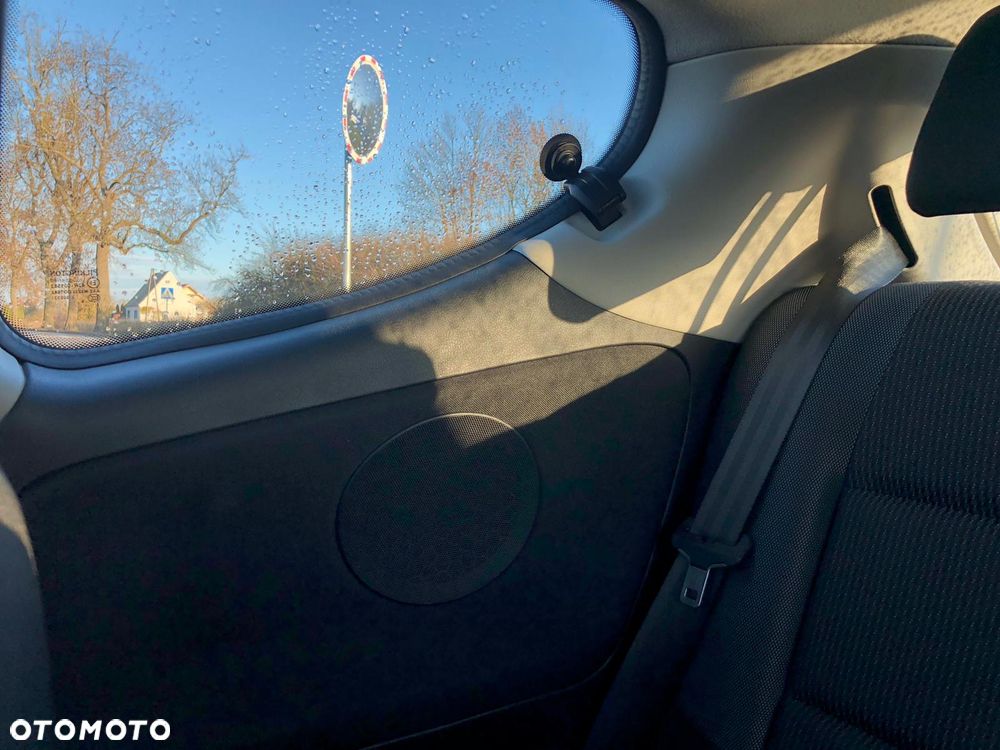 Peugeot 207 1.4 - 13