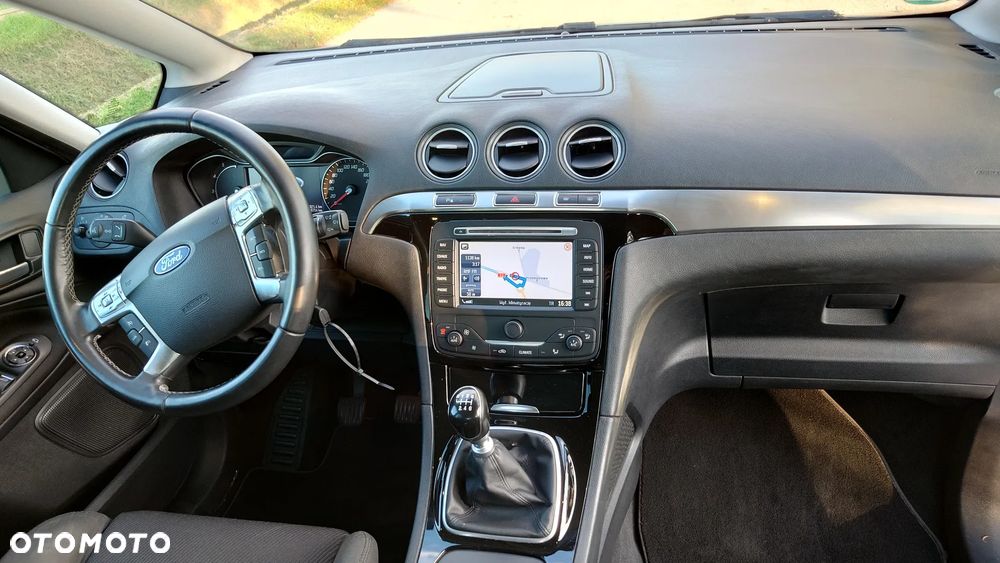 Ford S-Max - 15