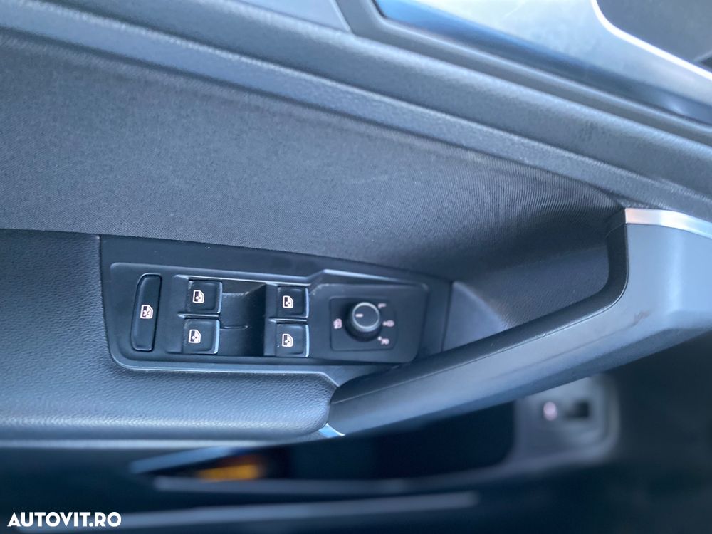 Volkswagen Tiguan 2.0 TDI SCR 4MOTION DSG Highline - 24