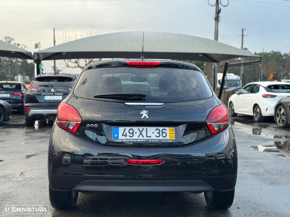 Peugeot 208 1.2 PureTech Signature - 7