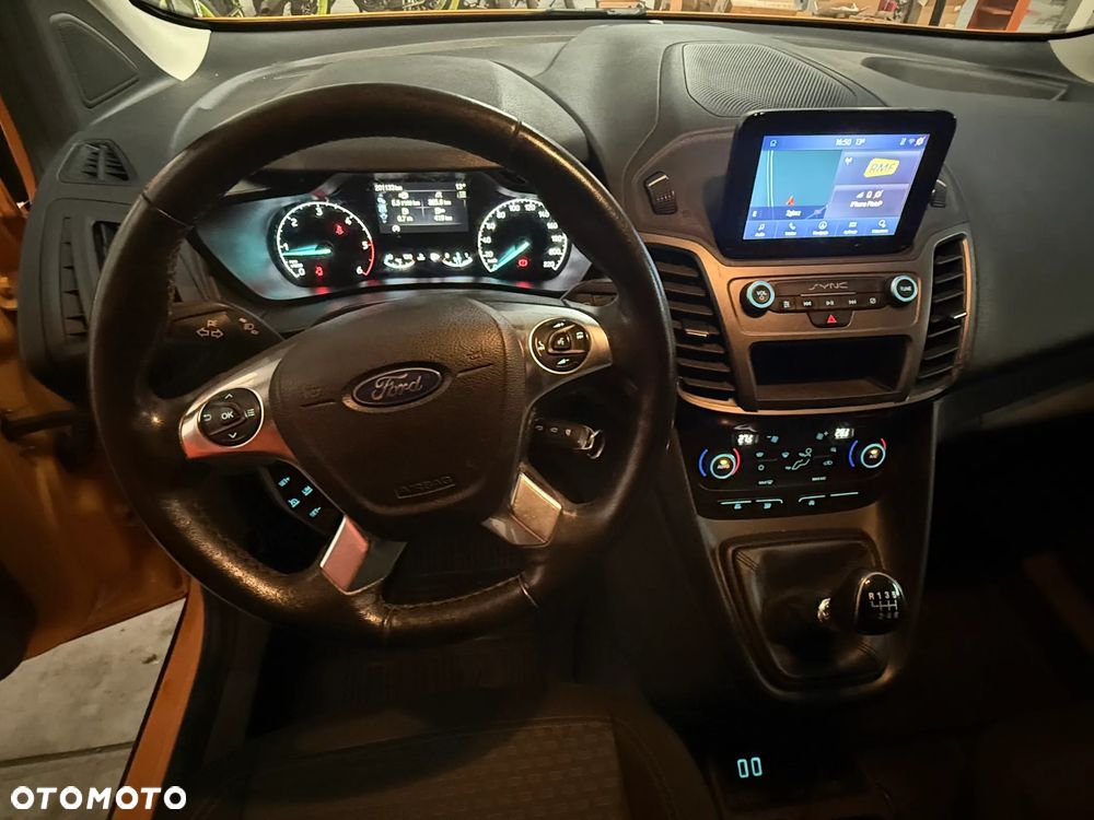 Ford connect - 6