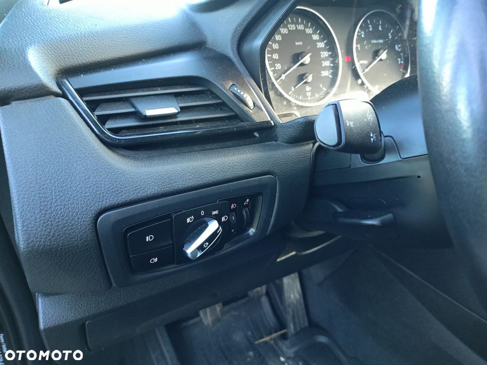 BMW Seria 2 218i Advantage - 33