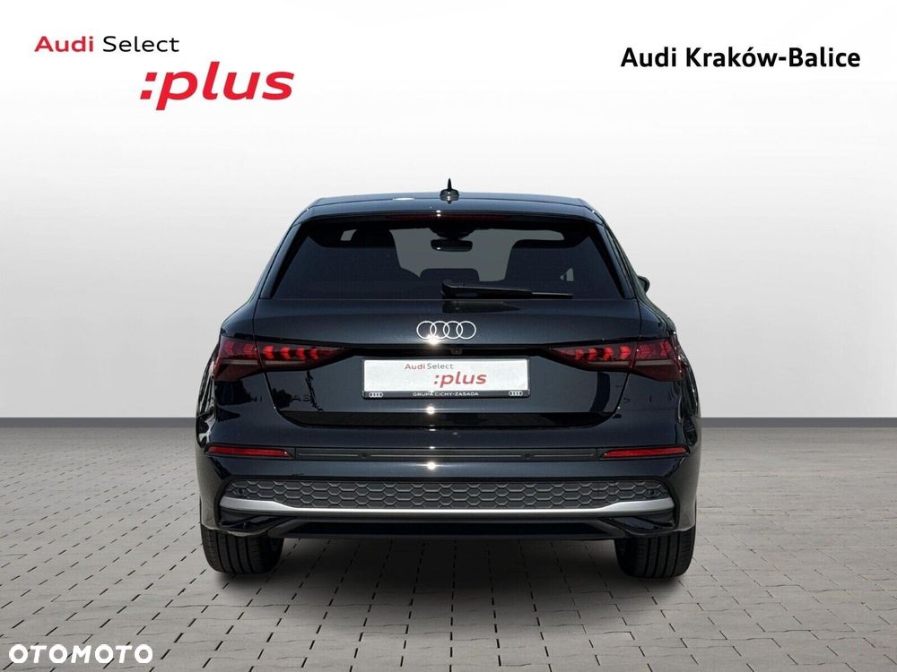 Audi A3 Sportback - 4