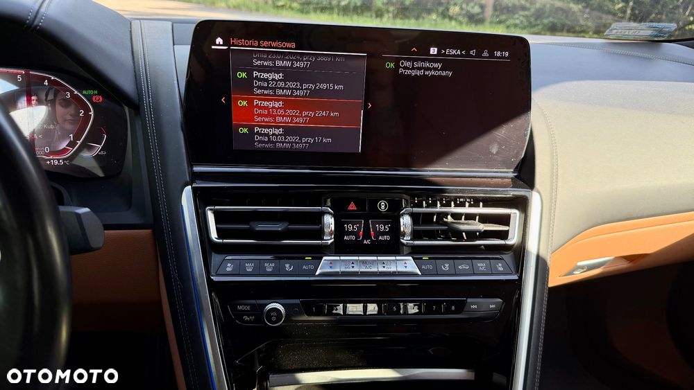 BMW Seria 8 840d xDrive mHEV - 29