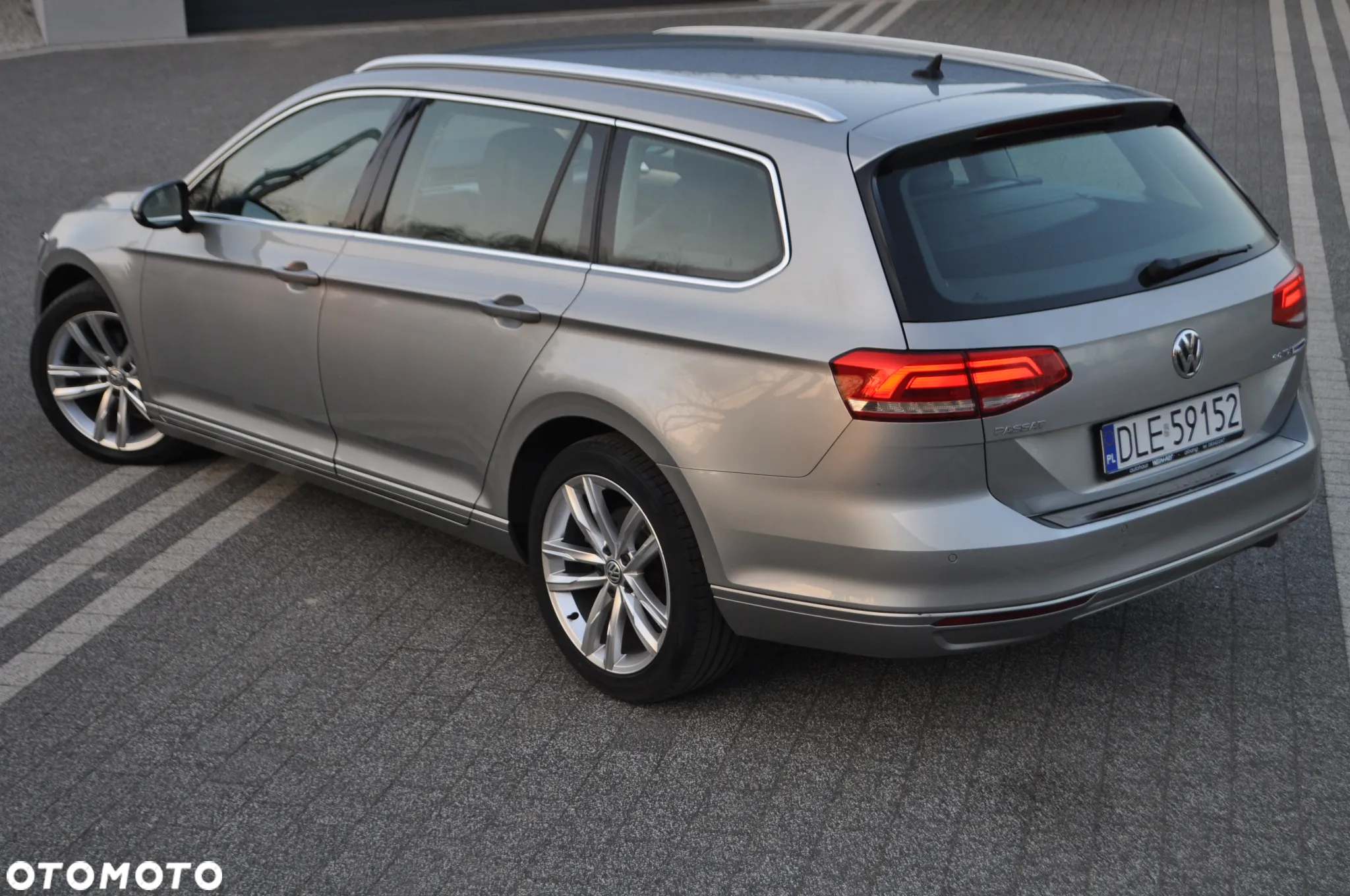 Volkswagen Passat 2.0 TDI BMT Highline DSG - 10