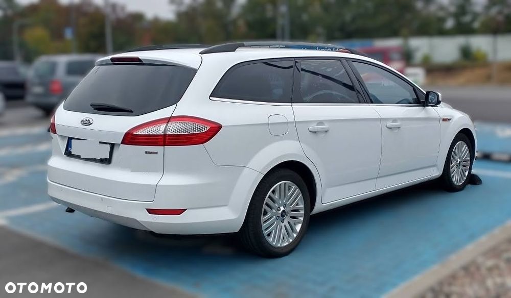 Ford Mondeo 2.0 TDCi Ambiente - 3