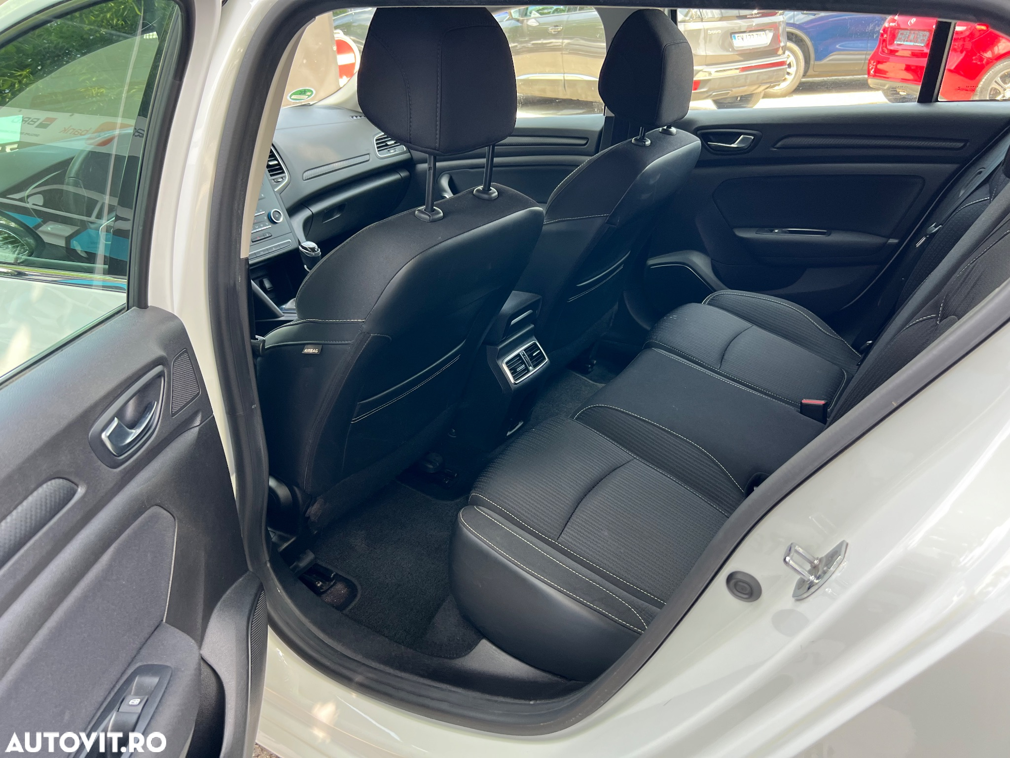 Renault Megane Grandtour TCe 115 GPF LIMITED - 13