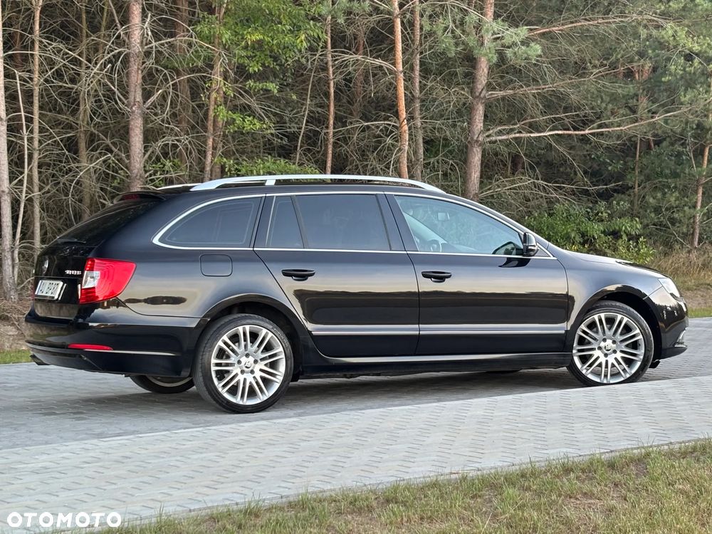 Skoda Superb 2.0 TDI Exclusive - 6