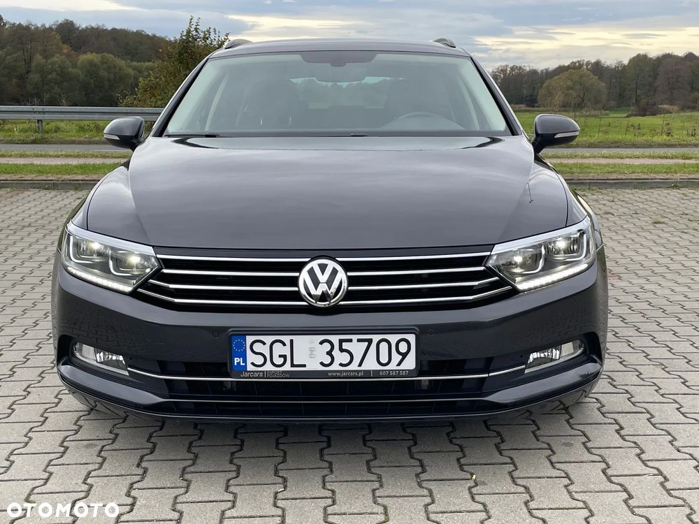 Volkswagen Passat 2.0 TDI (BlueMotion Technology) DSG Comfortline - 4