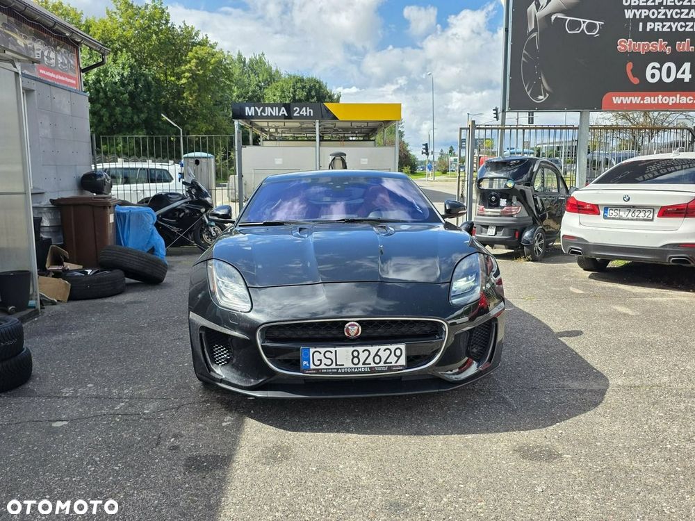 Jaguar F-Type 2.0 Turbo Chequered Flag - 2
