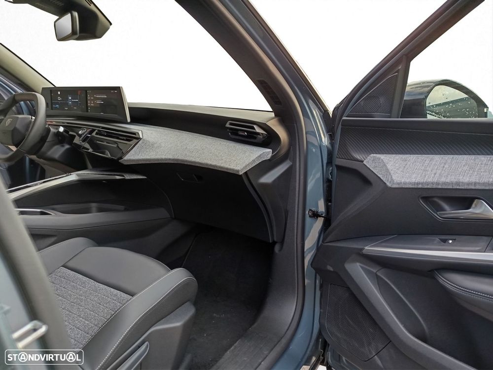 Peugeot E-5008 73 kWh Allure - 12