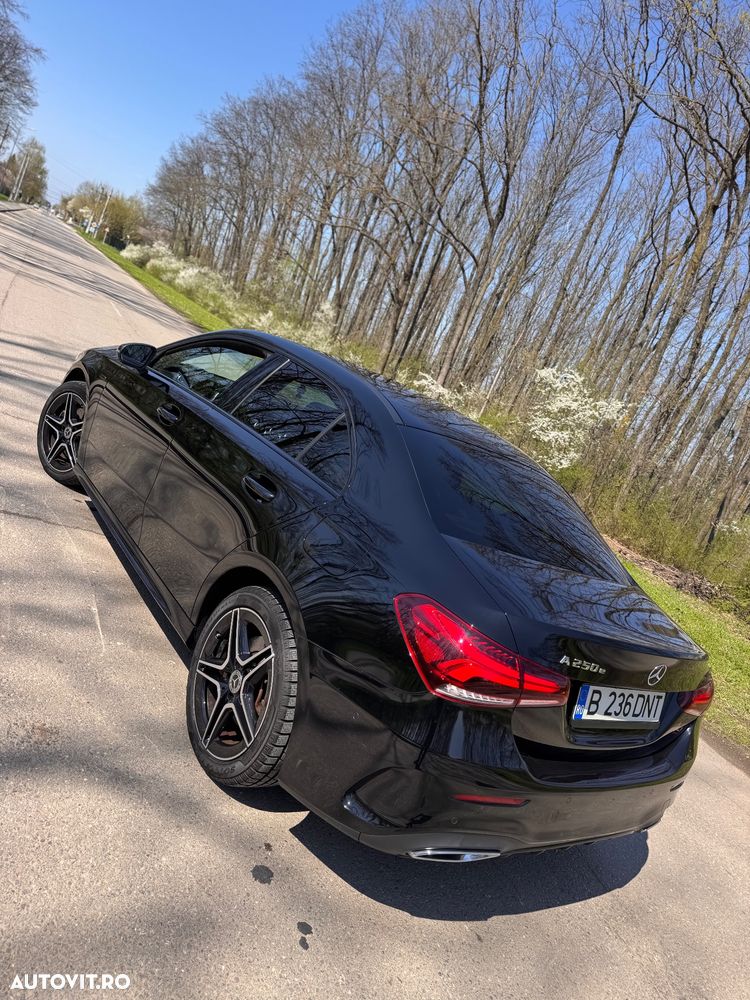 Mercedes-Benz A 250 e 8G-DCT Advanced AMG Line - 9