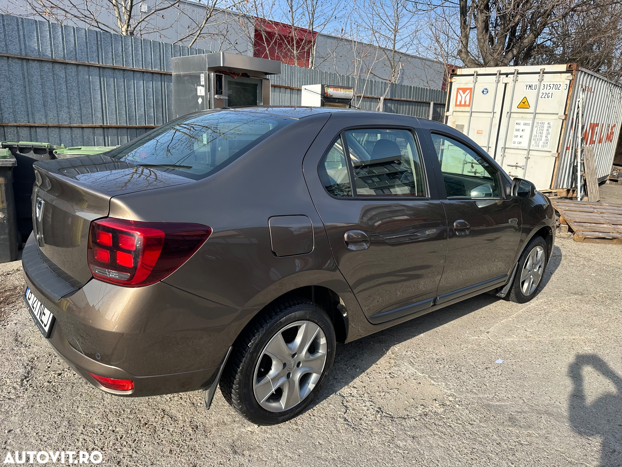 Dacia Logan - 3