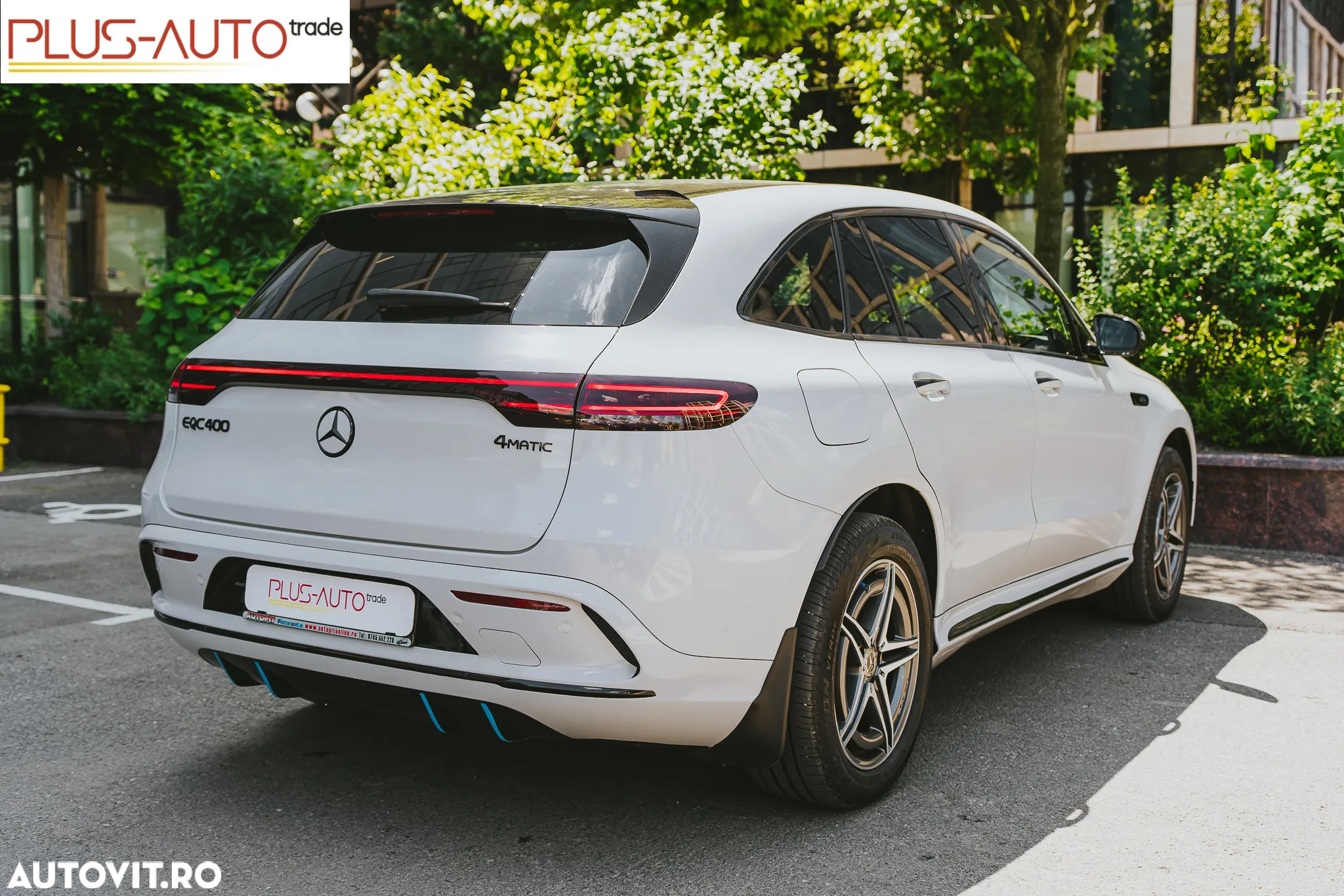 Mercedes-Benz EQC 400 4MATIC - 13