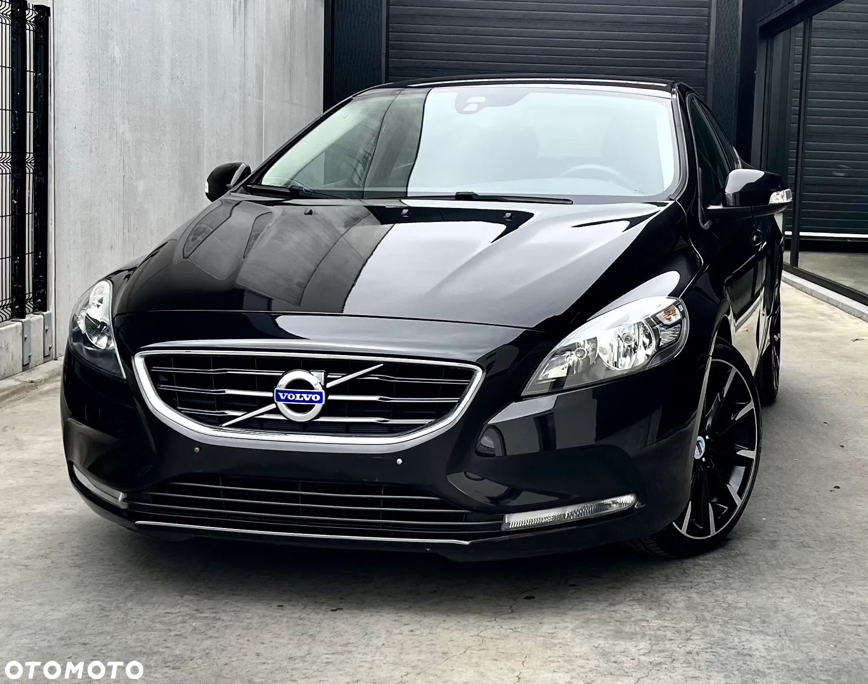 Volvo V40 D2 - 1
