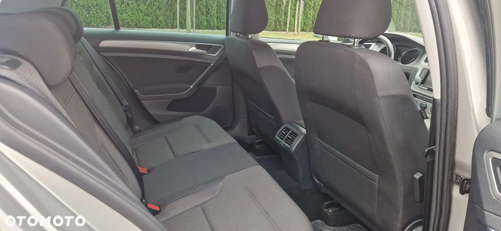 Volkswagen Golf VII 1.2 TSI BMT Comfortline - 7