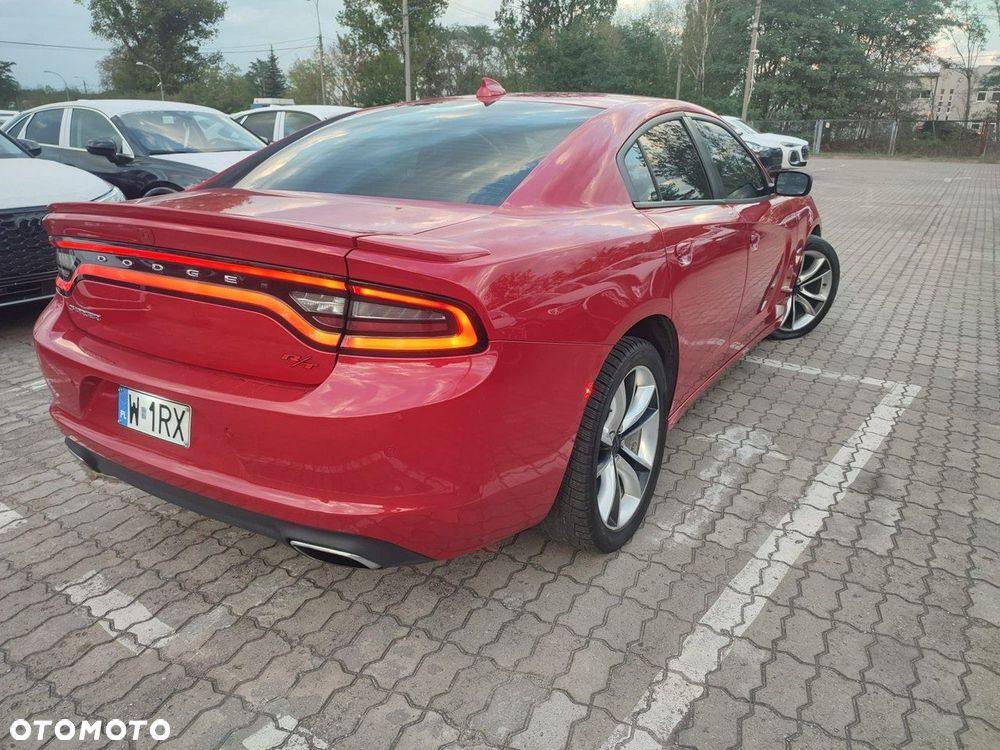 Dodge Charger 5.7 R/T - 16