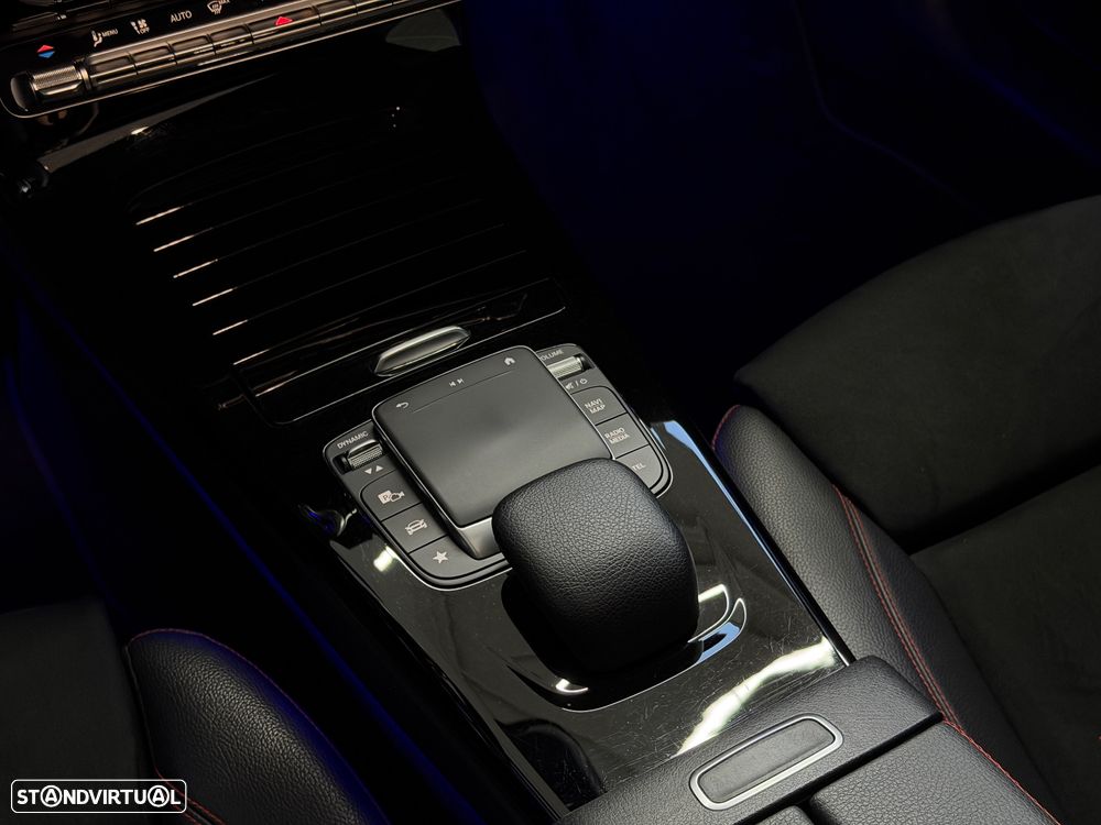 Mercedes-Benz CLA 180 d 8G-DCT AMG Line - 17