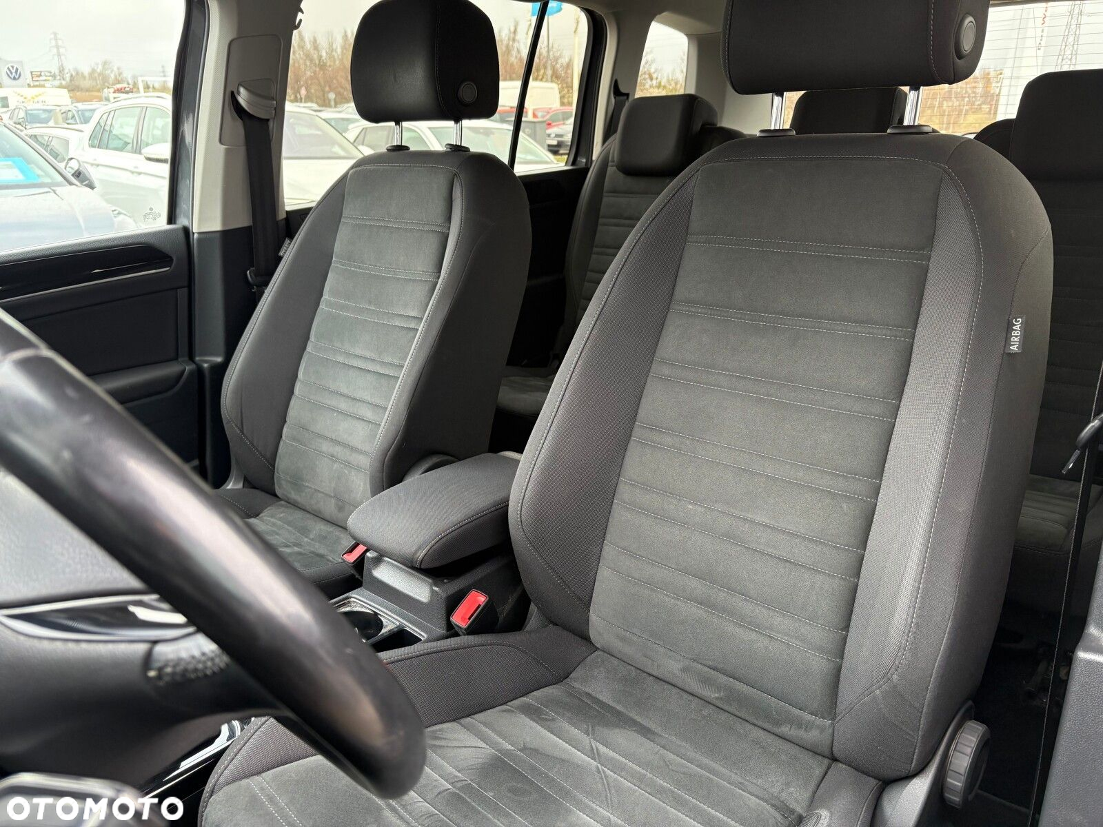 Volkswagen Touran 1.5 TSI EVO Highline - 12