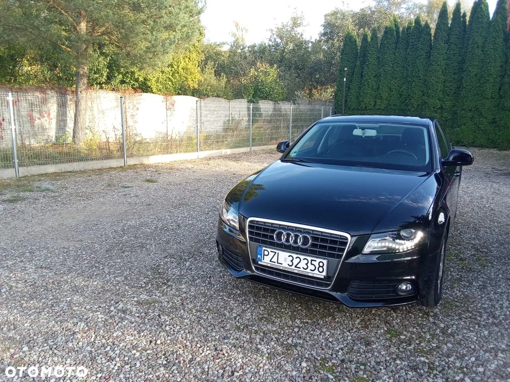 Audi A4 Limousine