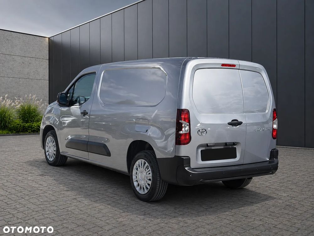Toyota Proace City - 2