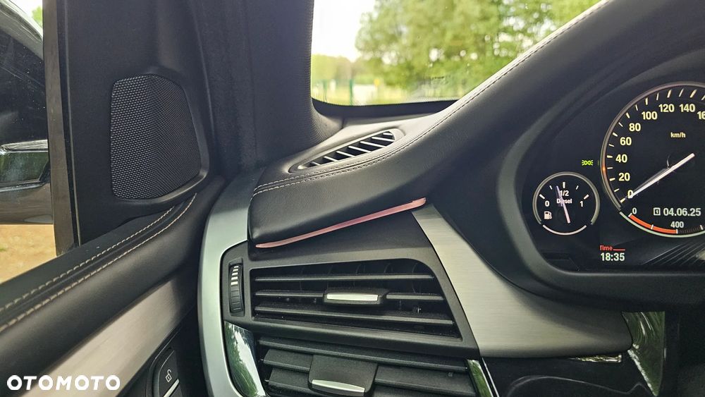 BMW X5 xDrive40d - 23